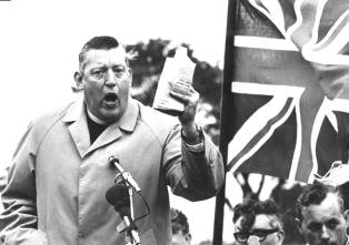 Ian Paisley speaking outdoors