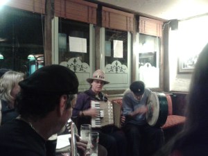 Guillermo, Mexican musician at the Jolly Farmer session.