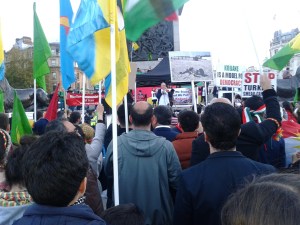 The Irish priest introduced as a good friend of the Kurds