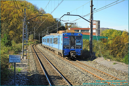 Bizkaia Train &amp; Notice on Track