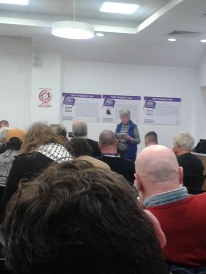 Máirín Ní Fháinnín reading Flor Cernuda's poem. (Photo: D.Breatnach)